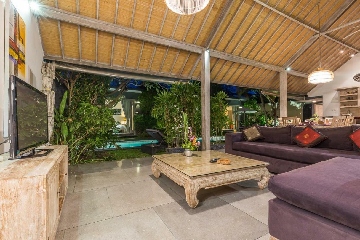 Villa Nuri Merah 1 Керобокан Экстерьер фото